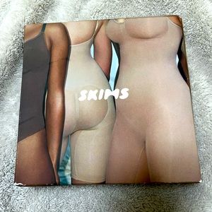 SKIMS Sculpting Bodysuit